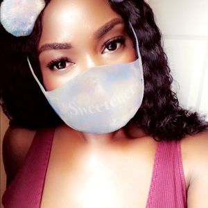 Meet your Posher, Aisha